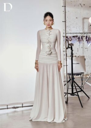 Look 22 - Scene Stealers