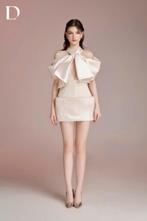 LOOK 10 - THE GENESIS